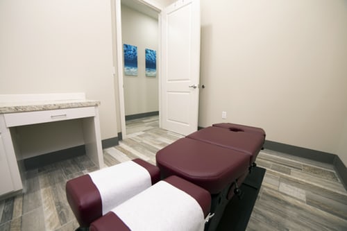 What Are the Top Treatment Tables for Chiropractors in 2019?