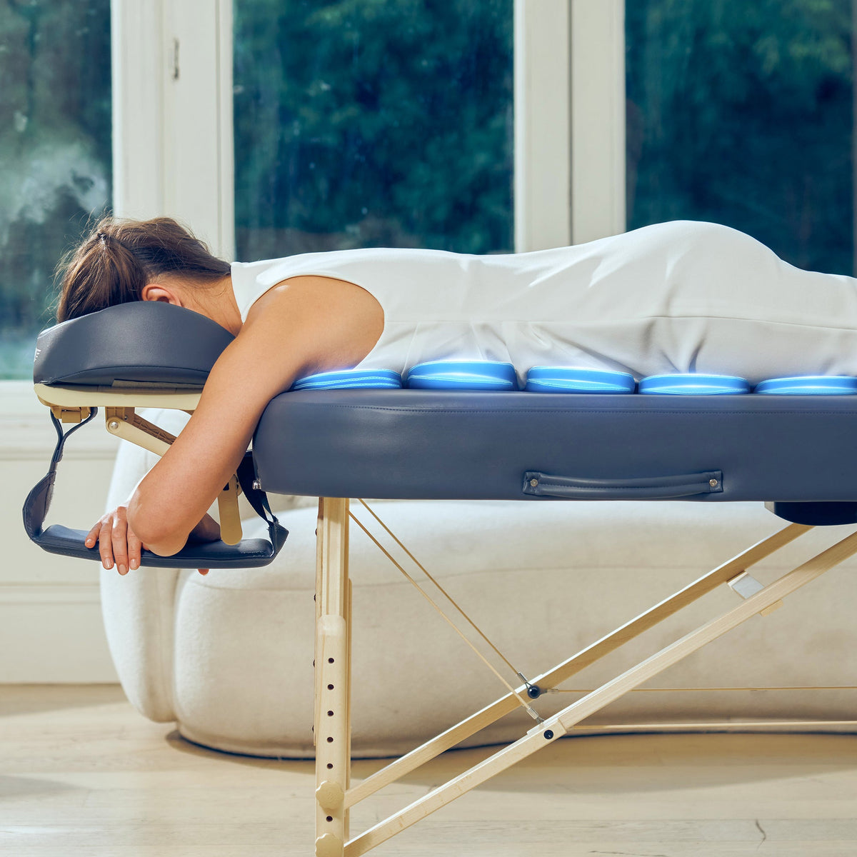 Master Massage - 30” Concord Airwave Full Body Stretching Portable Massage Table with Airbags Compression, Lumbar & Neck Traction, Back, Waist, Hip Leg Massage. For Beauty Salon, Massage Professionals and Home Use Chiropractic Table (Royal Blue)