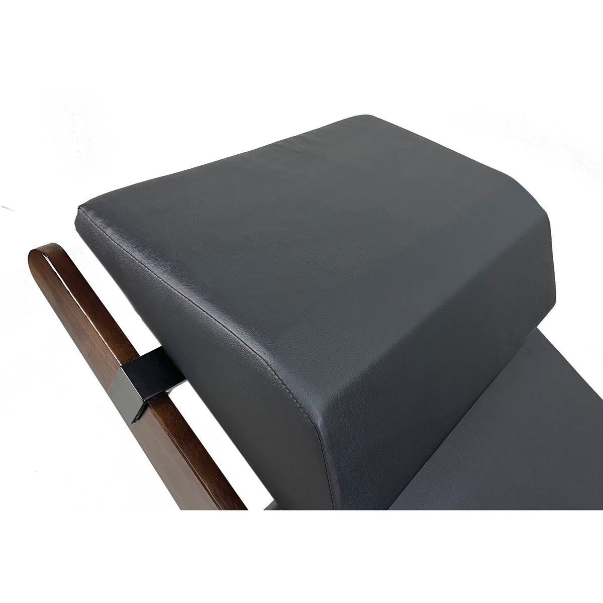 Breath Pedi-Lounge by Touch America