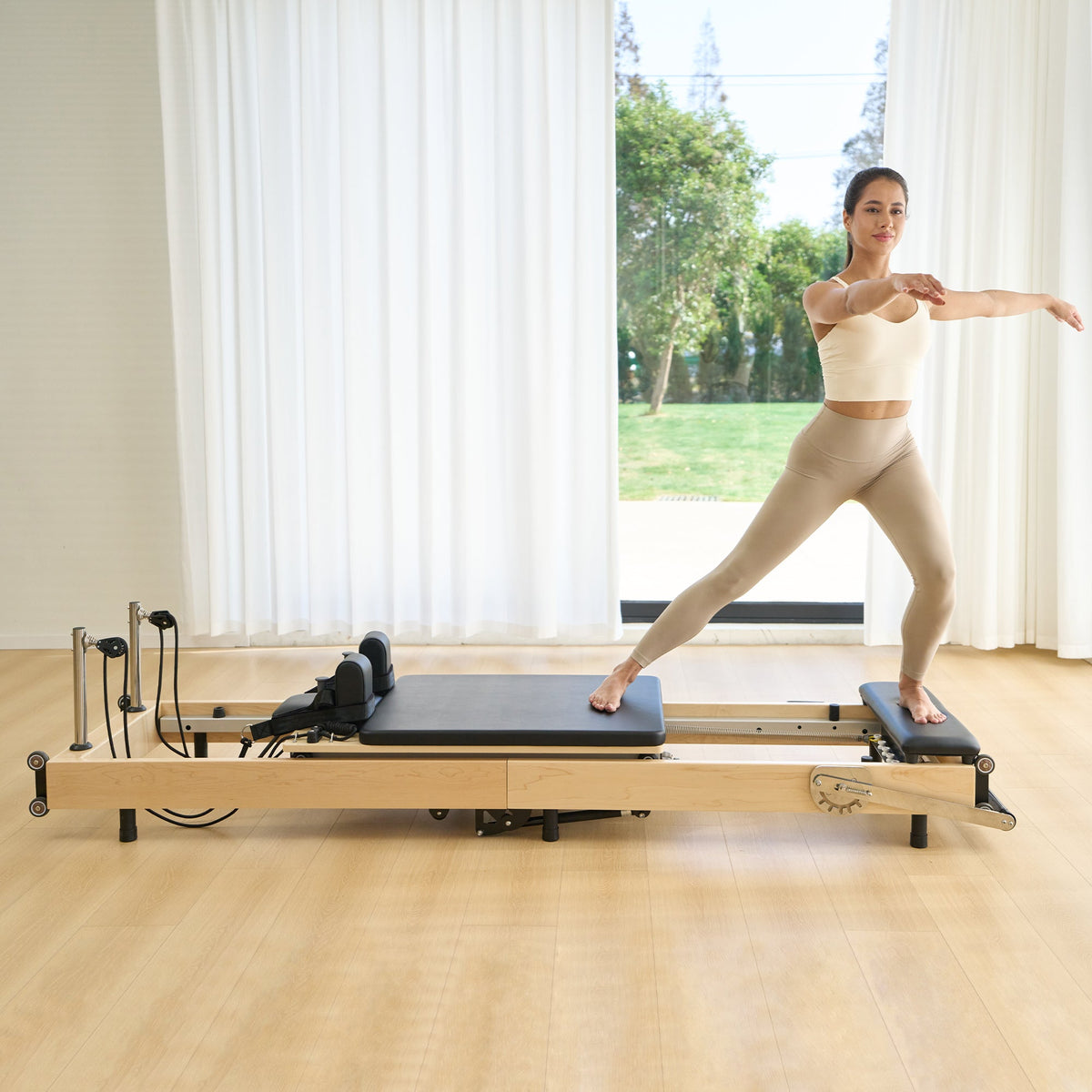 Master Massage - SpaceSaver Foldable Pilates Reformer 60cm Maple Frame
