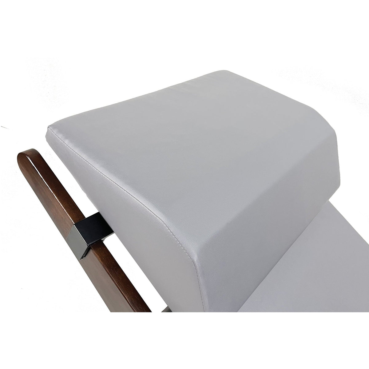 Breath Pedi-Lounge by Touch America