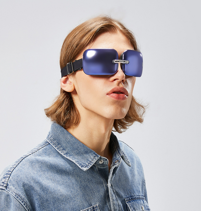 Master Massage - E10 Lightweight Foldable Eye Massager with Heat and Vibration, 112g Portable Travel Eye Massager, 4 Massage Modes, 3 Heat Levels, USB-C Rechargeable Eye Mask Massager for Eye Fatigue Relief