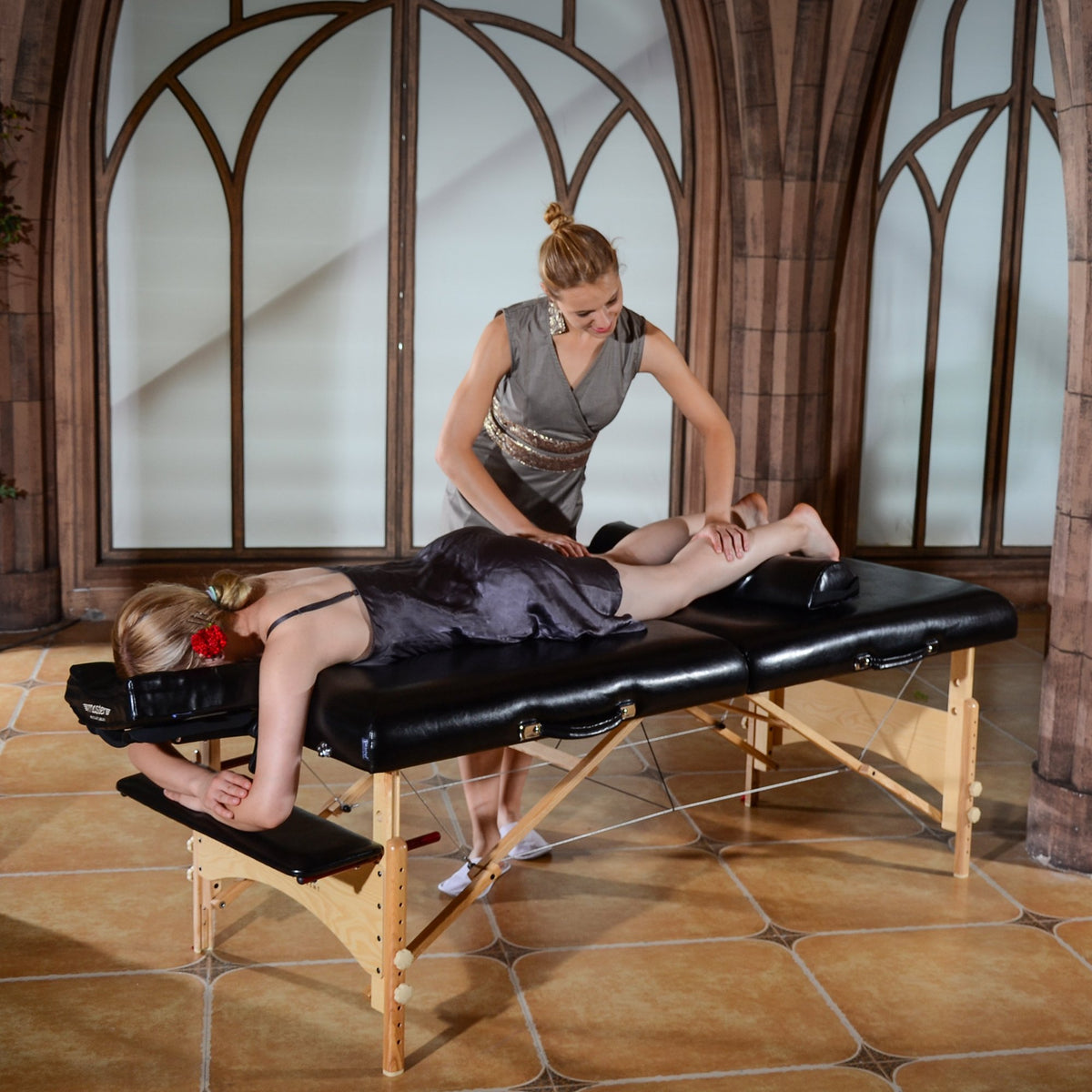 Master Massage - Husky Gibraltar XXL Portable Massage Table 32&quot;x84&quot; - Superb Massage Tables