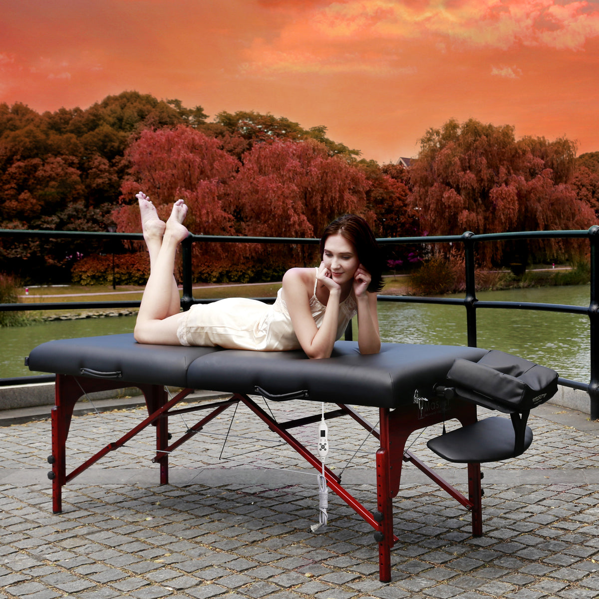 Master Massage - Montclair Portable Massage Table Black 31&quot; - Superb Massage Tables
